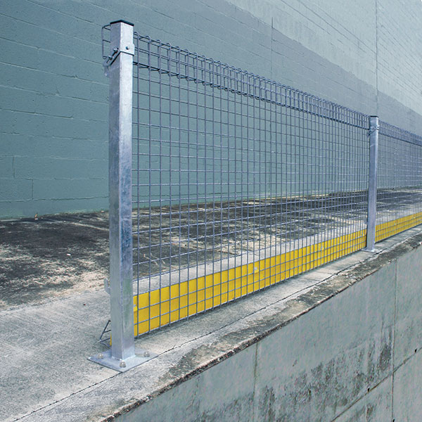 XT Barrier Edge Protection System - Galvanised Square Posts | Jaybro ...