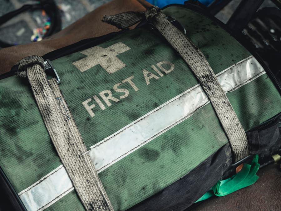 How to choose a first aid kit