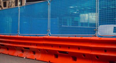 Transform your barriers with modular anti-gawk screens